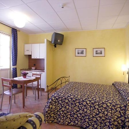 Albergo Badellino Bra Bagian luar foto