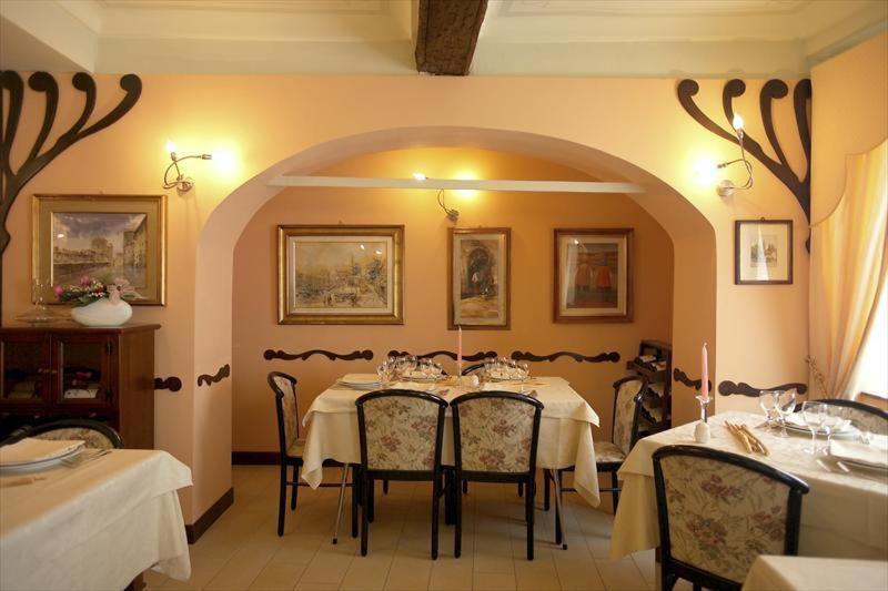 Albergo Badellino Bra Bagian luar foto